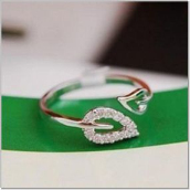 CJ167414 New Korean fashion jewelry lovers rhinestone two leaf ring adjustable ring jewelry wholesale