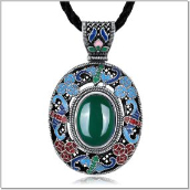 GP1807339 Anti-Silver Plated Green Painting Sapphires Necklace